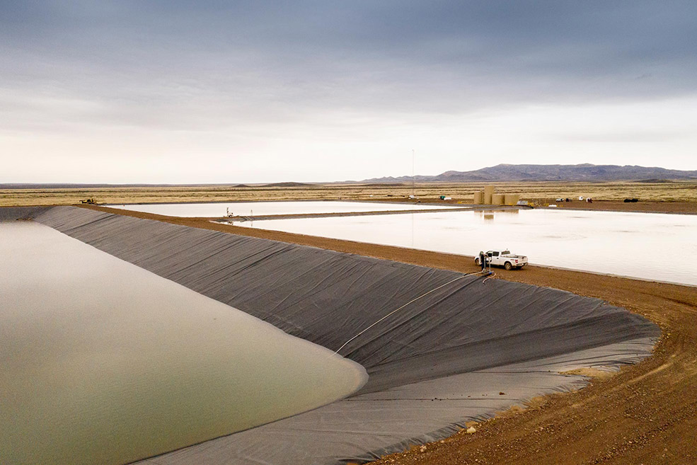 Ecological service reserve pit